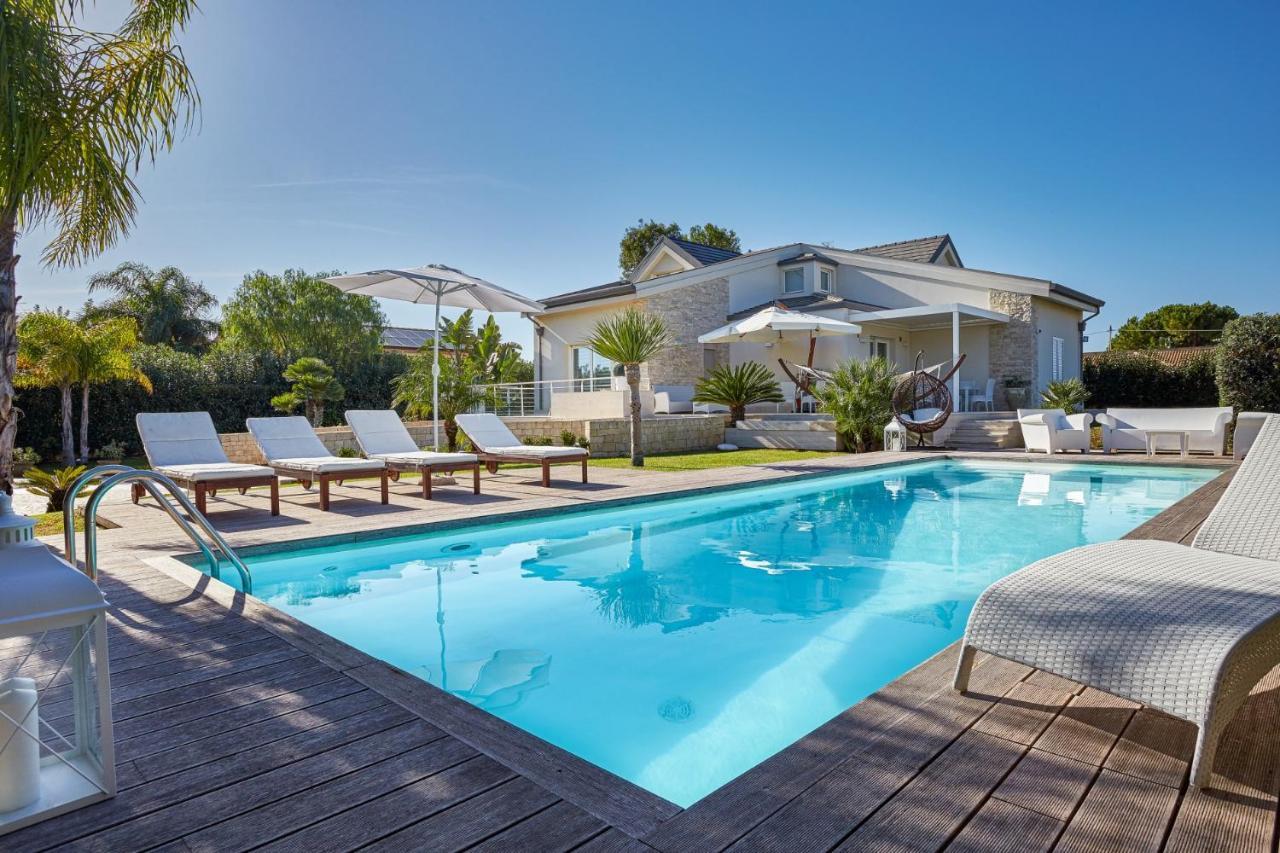 Villa Giame - Heated Pool, Beach At 350M Pozzallo Εξωτερικό φωτογραφία